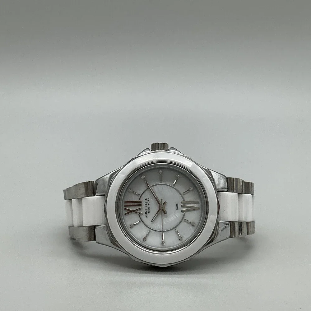 Anne Klein see photos